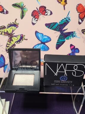 NARS Single Eyeshadow 63 Shimmery Pearl Beige Kashmir
